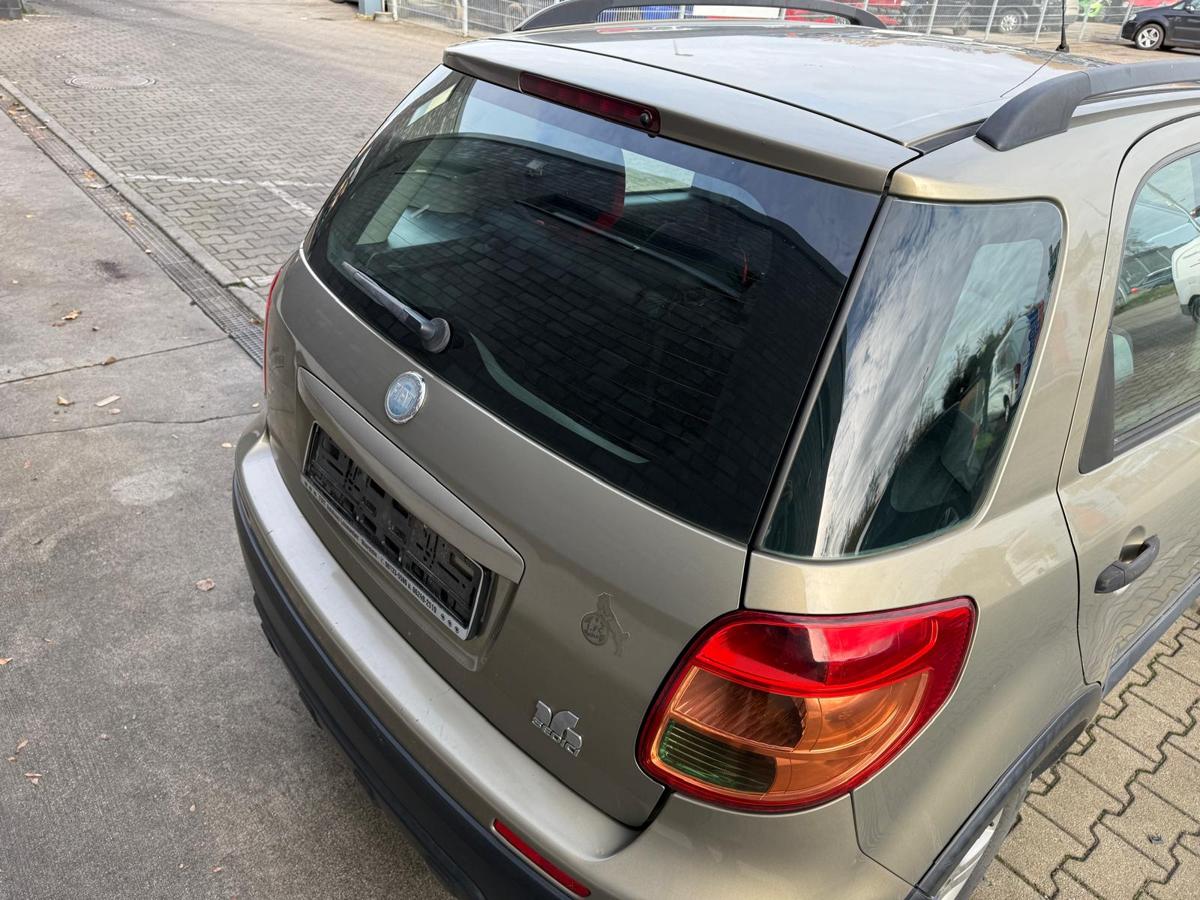 Fiat Sedici 189 FY original Heckklappe mit Scheibe 984 Sandmetallic Rohbau BJ08